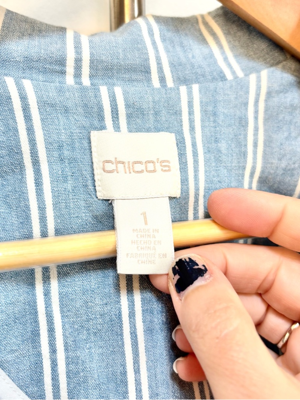 Chico's Blue White Size 1 Medium Striped Blazer Chambray Washable Cotton Stretch - Picture 4 of 12